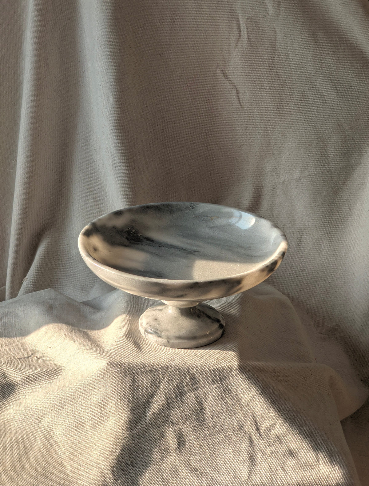 Lunar Pedestal