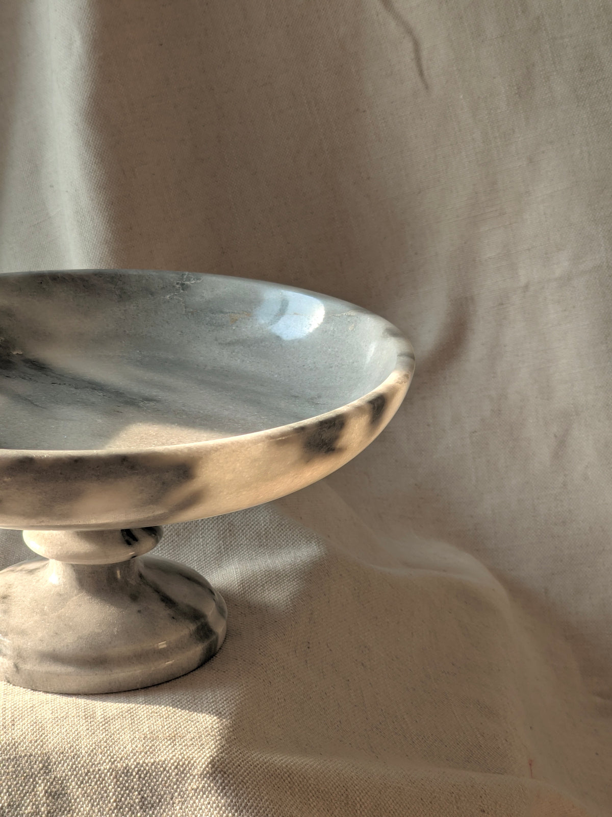 Lunar Pedestal