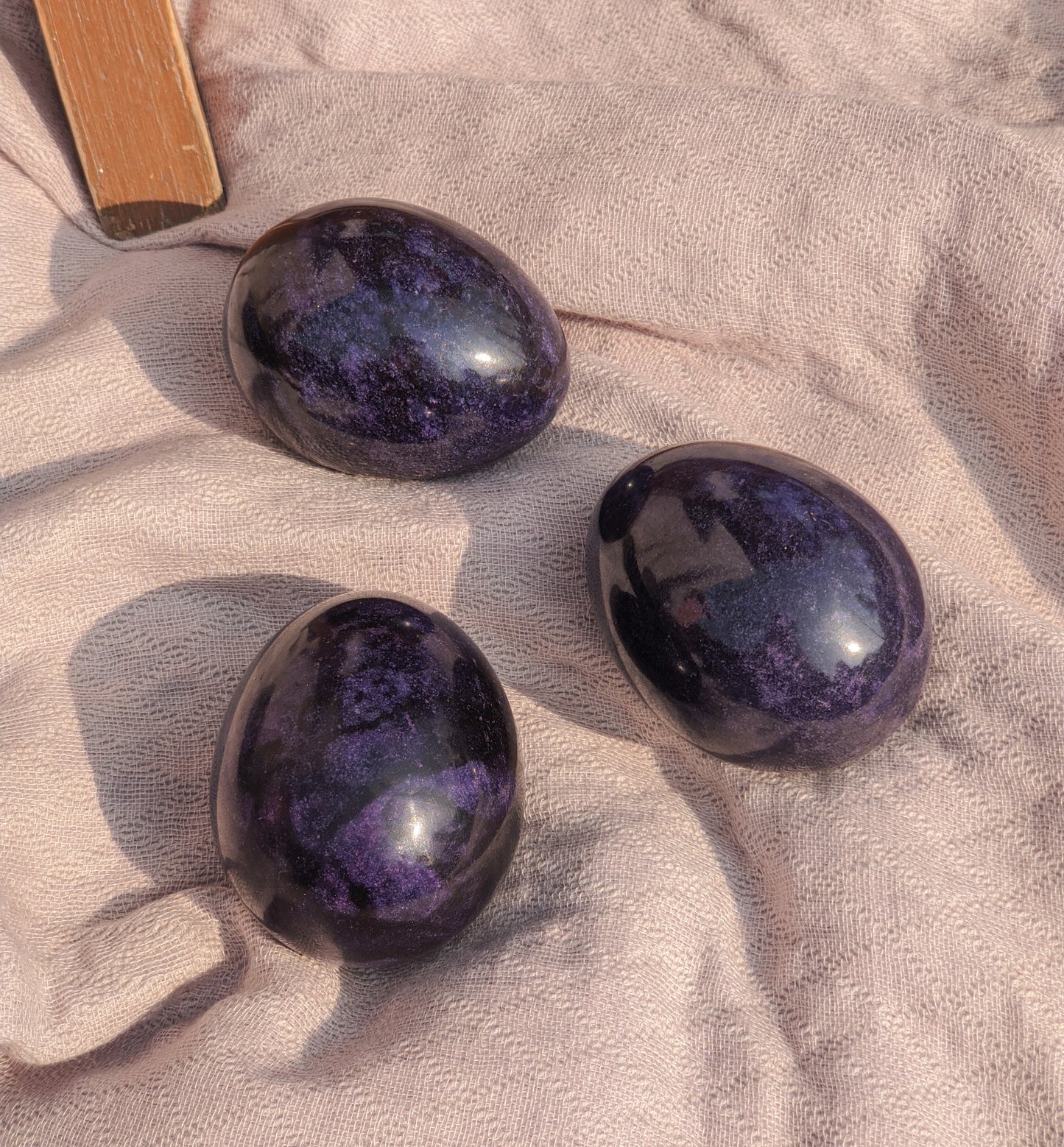 Marble eggs